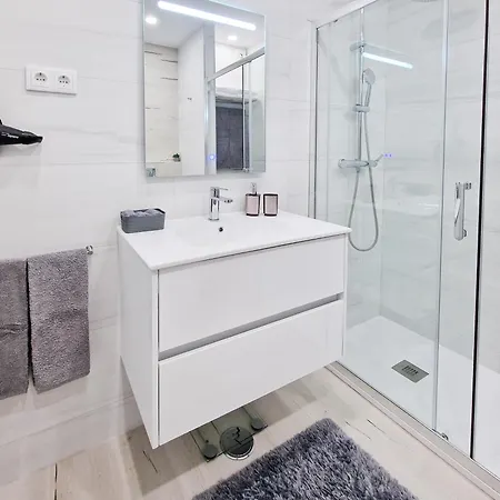 Апартаменти Rocha Sea View Summer 1 Портіман